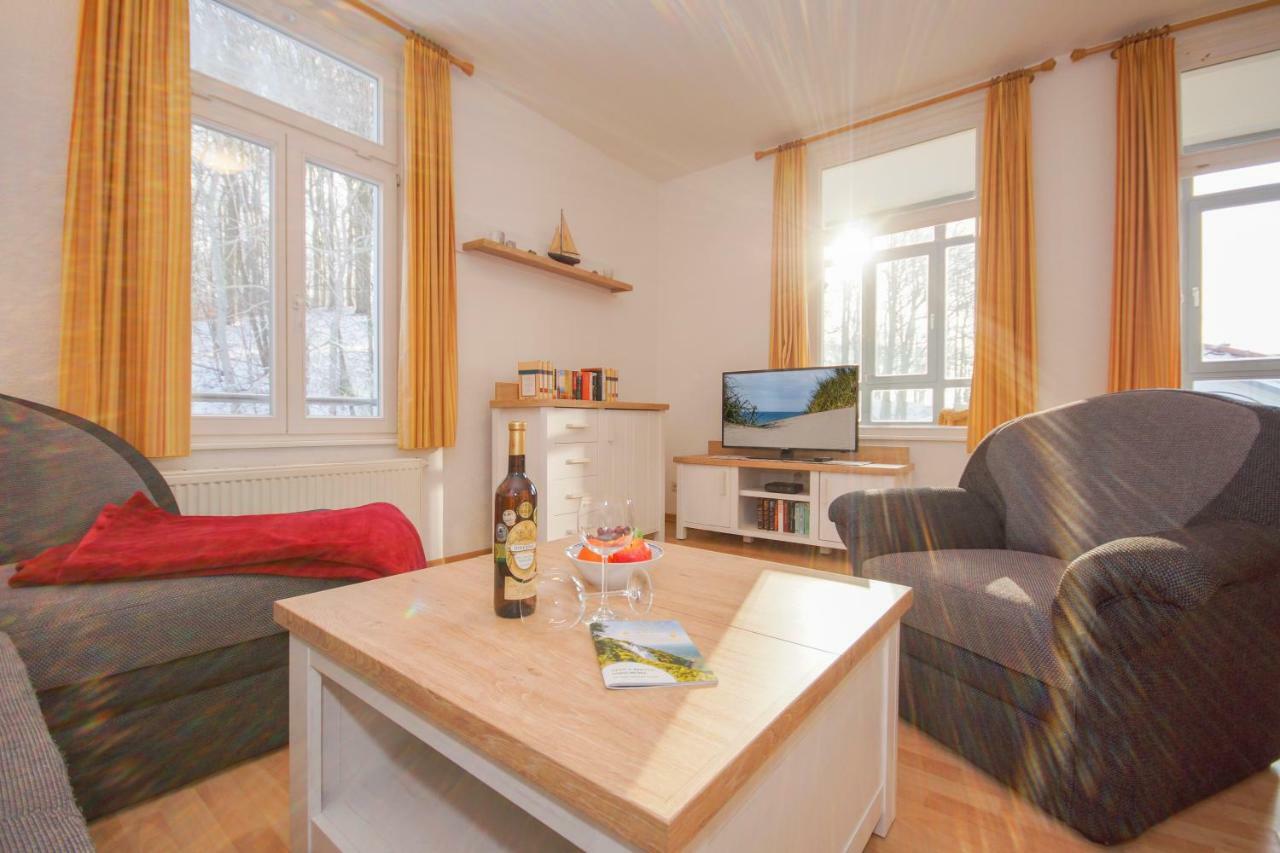 Ferienwohnung Sonnenseite Sellin  Exterior foto